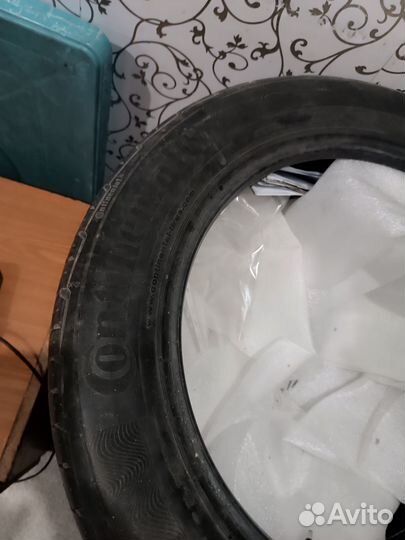 Continental ContiPremiumContact 5 215/55 R17