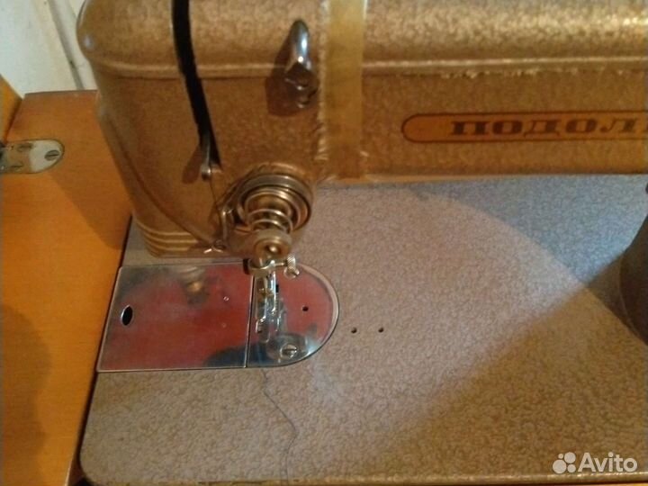 Швейная машина Подольск ножная