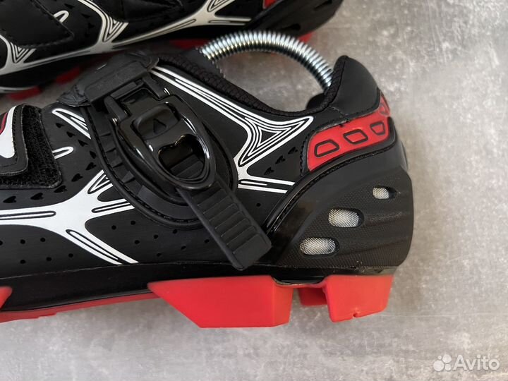 Велотуфли Newline Bike Shoes