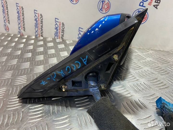 Зеркало правое Honda Accord 7