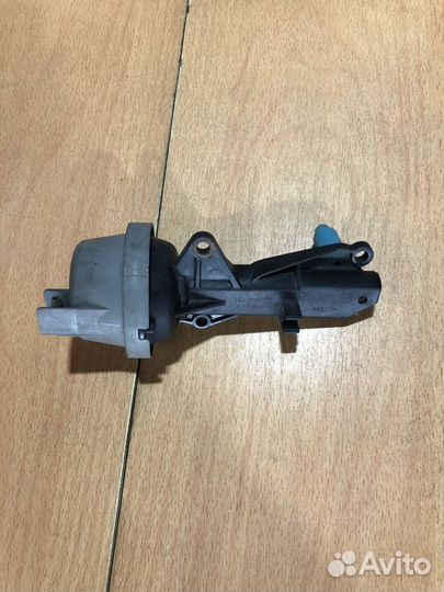 Клапан заслонок Форд Фокус 2 дв.1,8-2,0