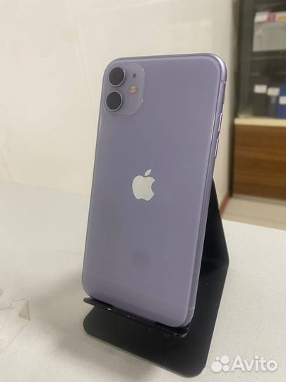 iPhone 11, 64 ГБ