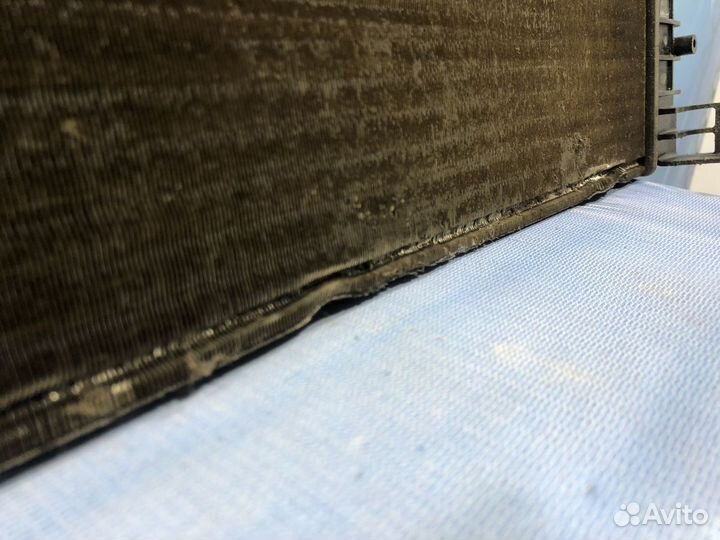 Радиатор охлаждения двигателя основной Renault log