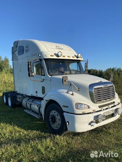 Freightliner Columbia, 2003