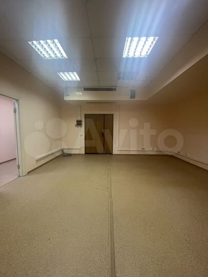 Офисы в центре: 151,3 м², 33 м², 35.6 м², 36,5 м²