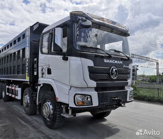 Водитель самосвала Shacman 8х4 (35м3)