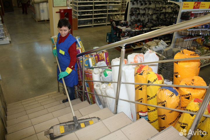 Уборщица/к в Новомет