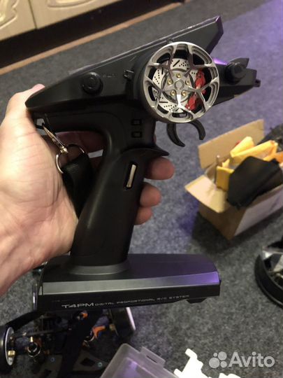 Futaba 4PM + 334 приёмник