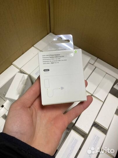 Блок питания Apple 20W