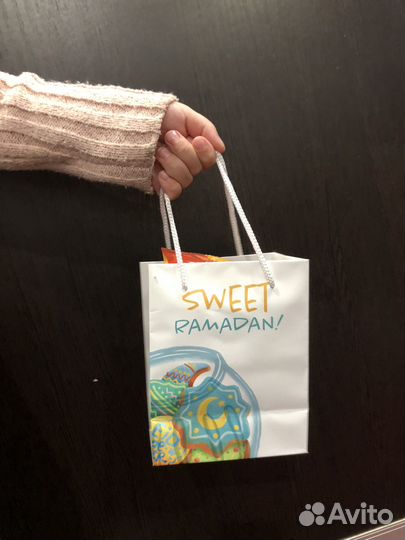 Пакет подарочный маленький