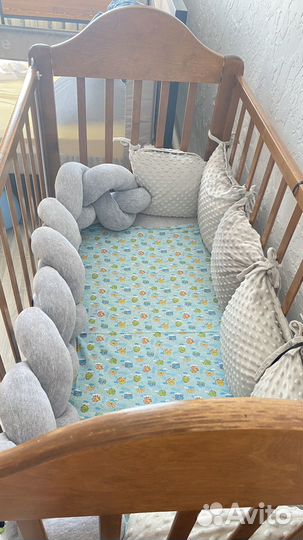 Детская кроватка