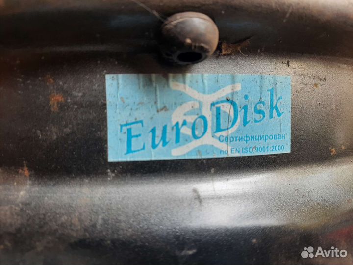 Диски r15 на Renault Logan Рено Логан/Лада Ларгус