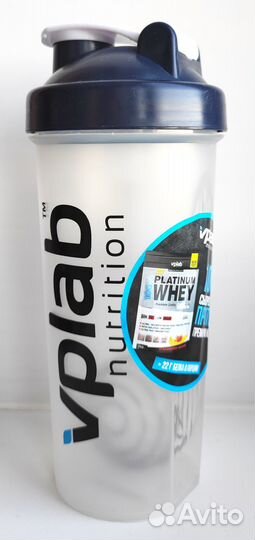 Шейкер спортивный для протеиновых коктейлей новый