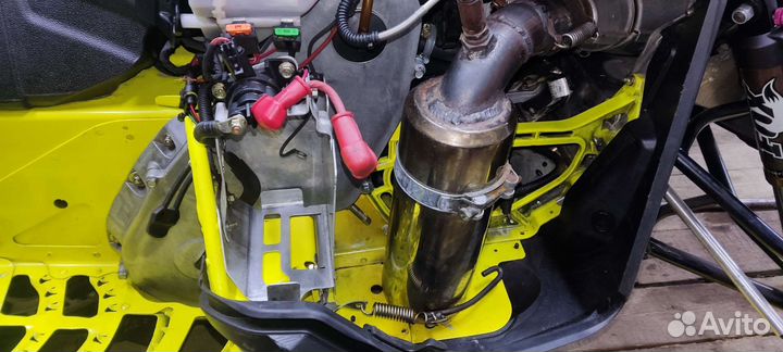 Продам снегоход BRP summit T3 174 2015