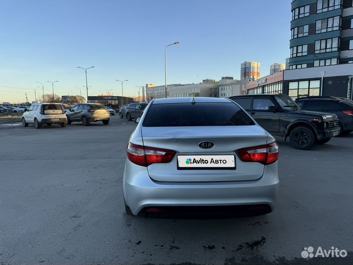 Kia Rio 1.6 МТ, 2011, 299 990 км