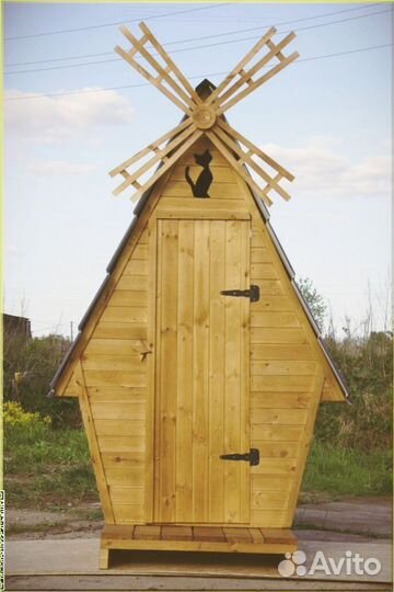 Дачный туалет с декором и установкой NWZ