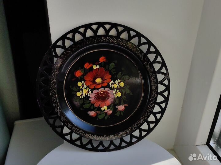 Тарелка декоративная металлическая