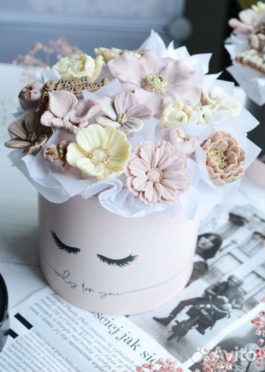 Шоколадные наборы, шоколадные цветы, подарки