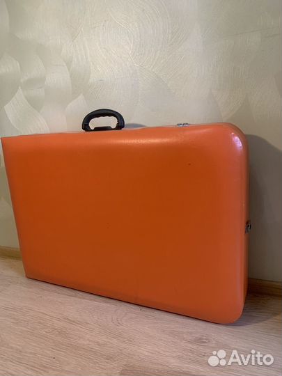 Массажная кушетка