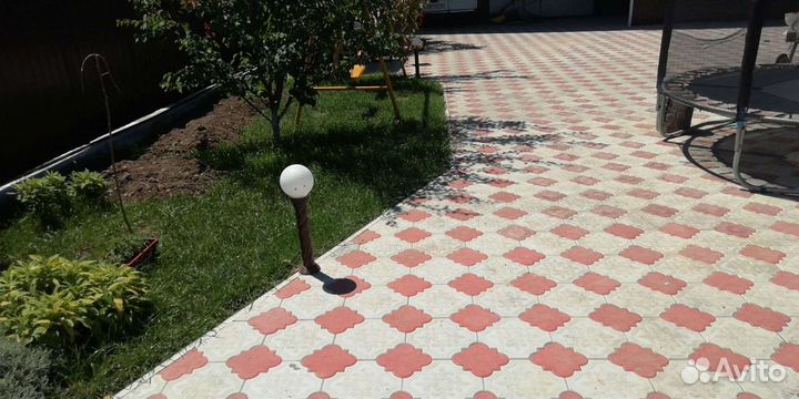 Укладка тротуарной плитки