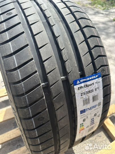 Triangle EffeXSport TH202 275/30 R20