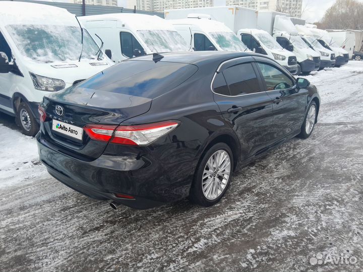 Toyota Camry 2.0 AT, 2018, 89 000 км