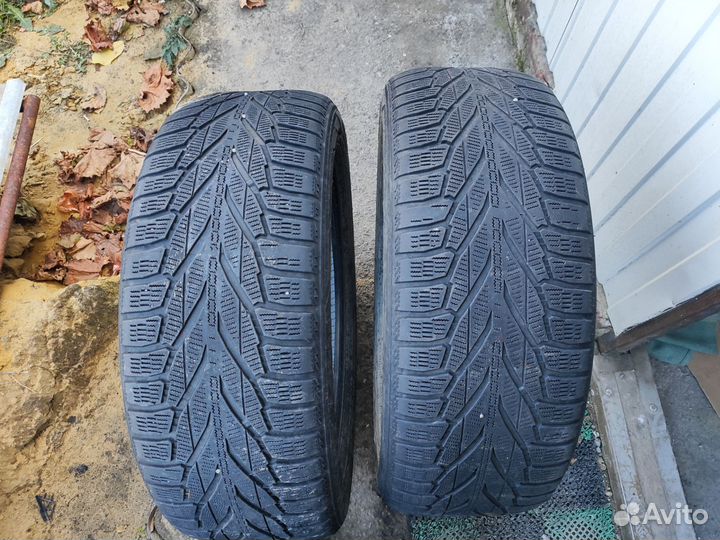 Nokian Tyres Hakkapeliitta R2 SUV 235/55 R19 105R