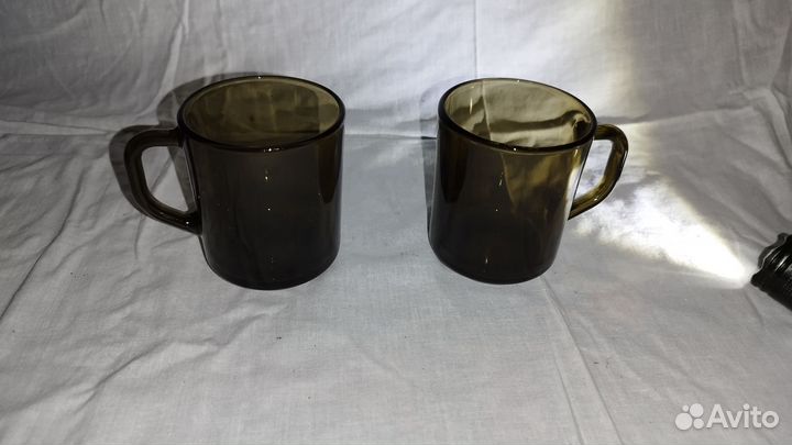 Кружки и чашки разные