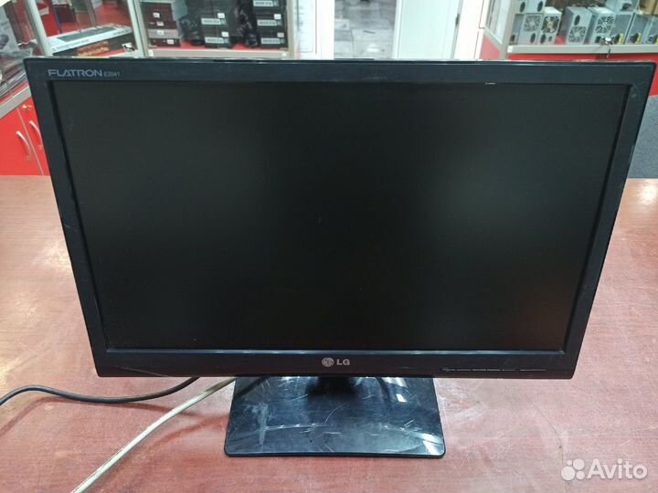 Монитор LG 20