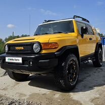 Toyota FJ Cruiser 4.0 AT, 2008, 192 000 км, с пробегом, цена 3 400 000 руб.