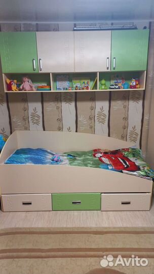 Мебель в детскую комнату