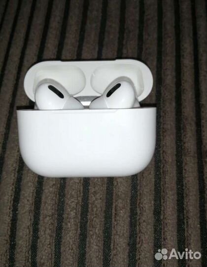 Наушники новые