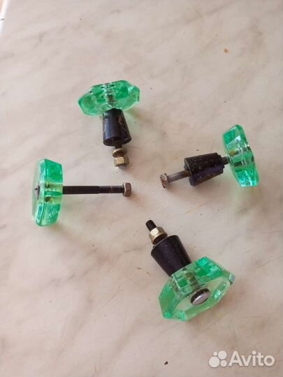 Старинные стеклянные дверные ручки