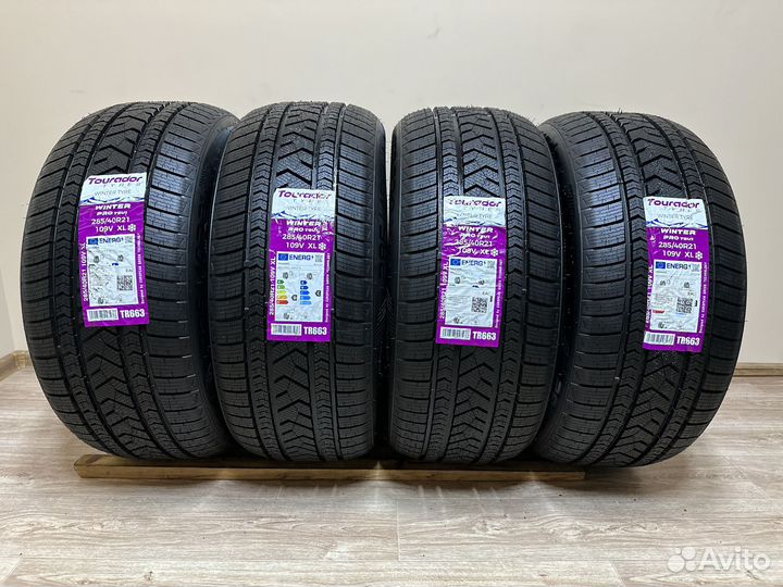 Tourador Winter Pro TSU1 285/40 R21 109V