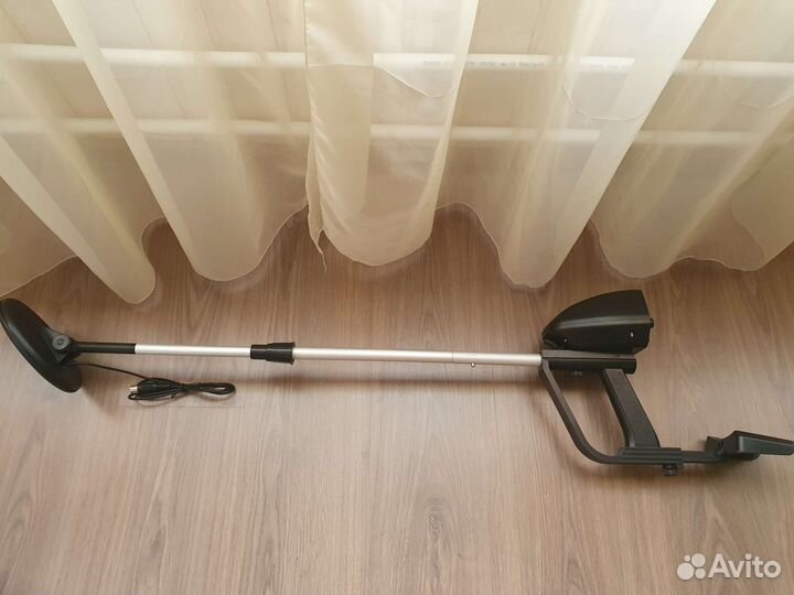 Металлоискатель MD 4030 новый