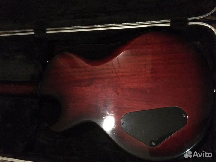 Мастеровая электрогитара Les Paul