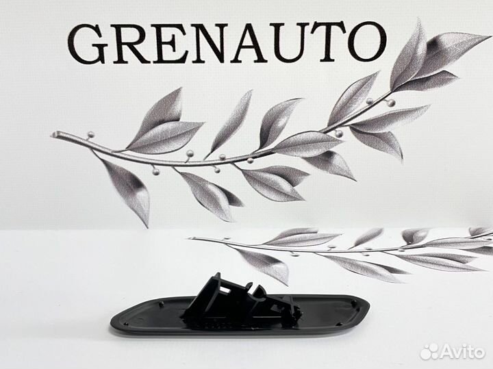 Крышка форсунки фар правая Honda Civic 8 4D рест