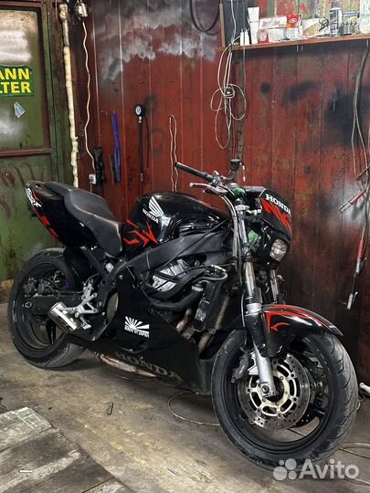 Honda cbr 600 f4i