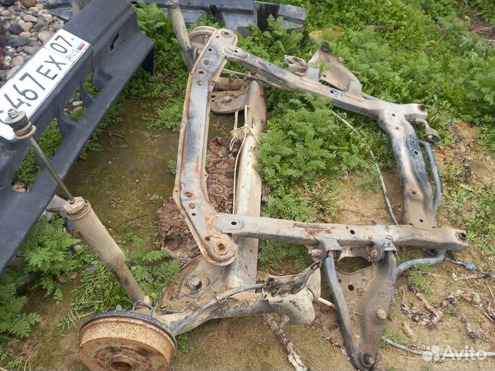 Задняя балка renault logan 1