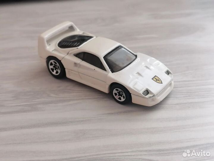 Hot wheels ferrari F40
