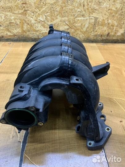 Коллектор впускной Peugeot 307 TU5JP4(NFU) 2004