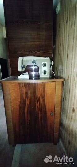 Швейная зигзаг-машина Textima Veritas