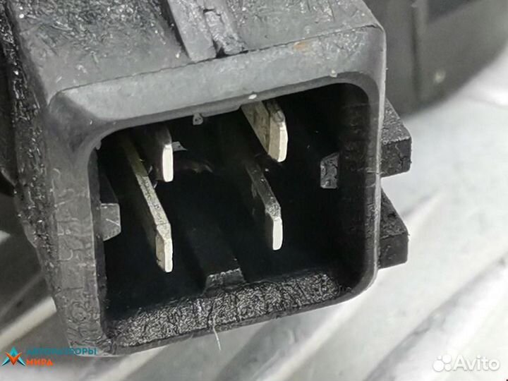 Корпус термостата Renault Laguna рест. 2000