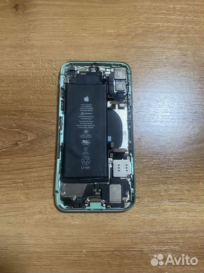 iPhone 11, 64 ГБ