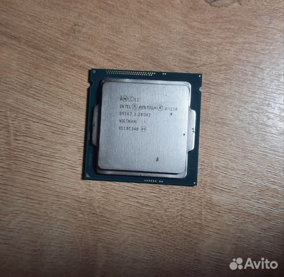 Материнская плата с процессором кулером и памятью