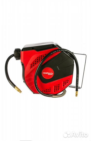 Шланг пневматический в возвратной катушке