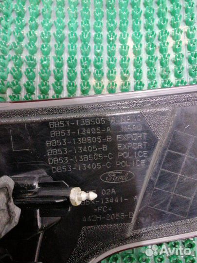 Фонарь левый Ford Explorer U502 T35pded 2013