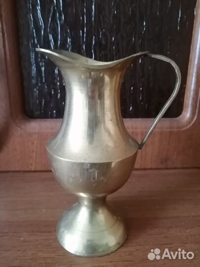 Кувшин латунь