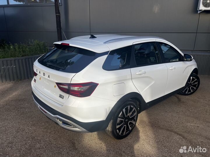 LADA Vesta Cross 1.8 CVT, 2024