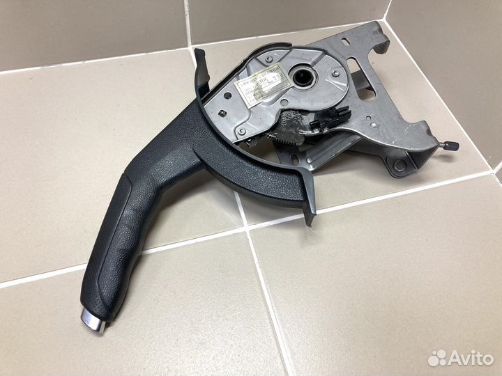 Рычаг стояночного тормоза Chery Tiggo 4 FL